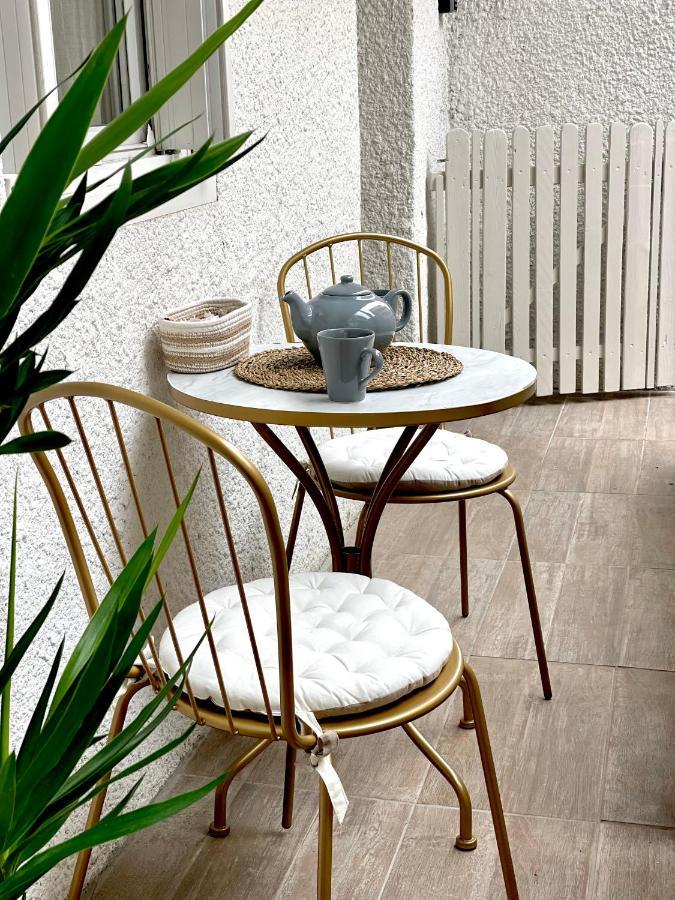 Magnifique T2 Duplex Secteur Gare/Theatre Apartment Сет Екстериор снимка