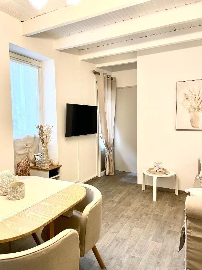 Magnifique T2 Duplex Secteur Gare/Theatre Apartment Сет Екстериор снимка